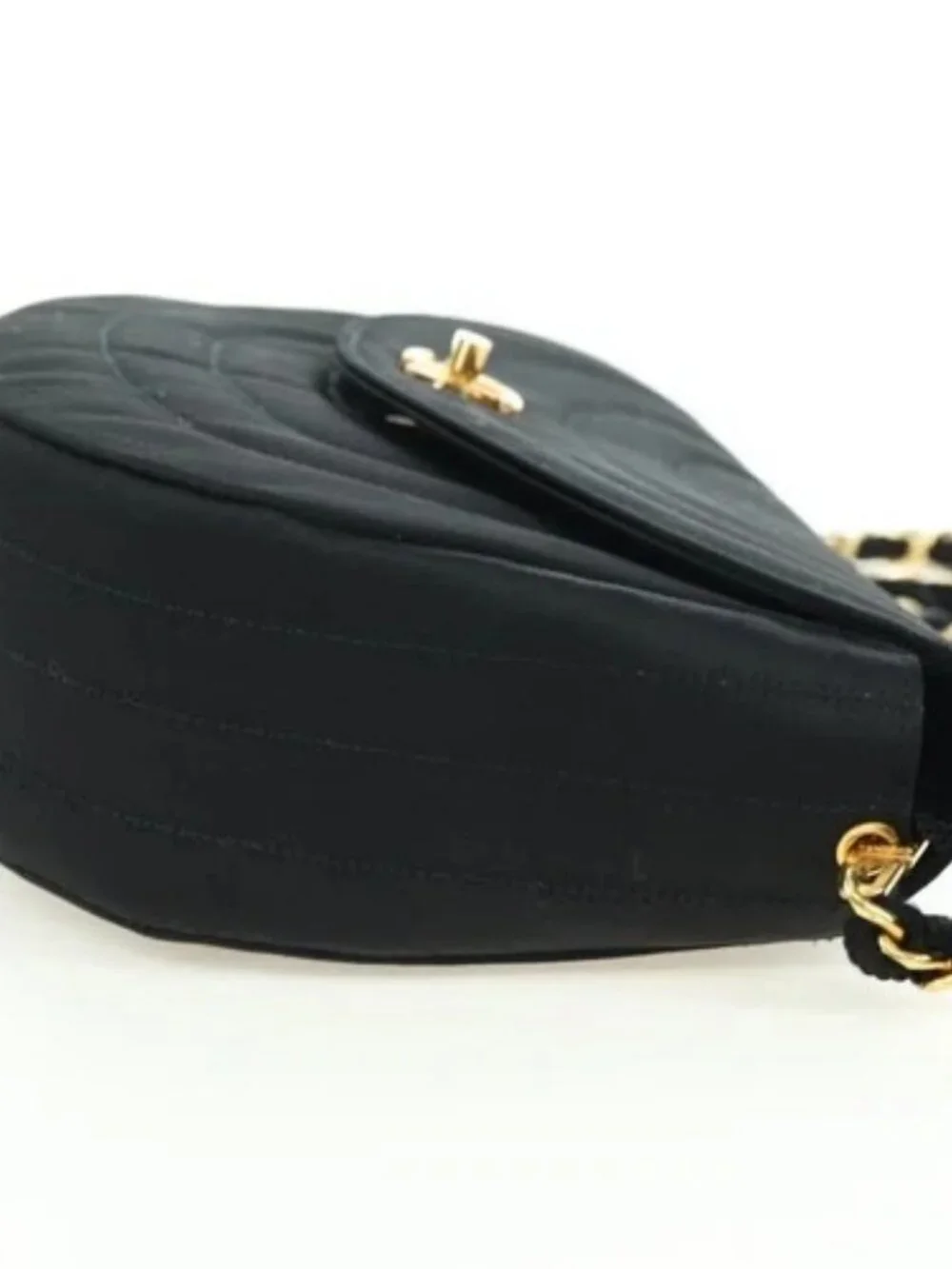 CHANEL brand	chanel color	black
